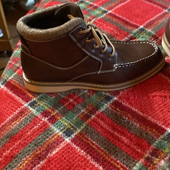 Men's Brown Leather Boots - Picture 2 of 5